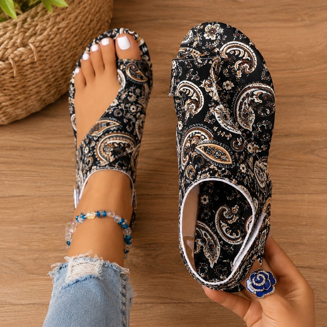 ROSARIA | Padded Buoyant Chromatic Sandal