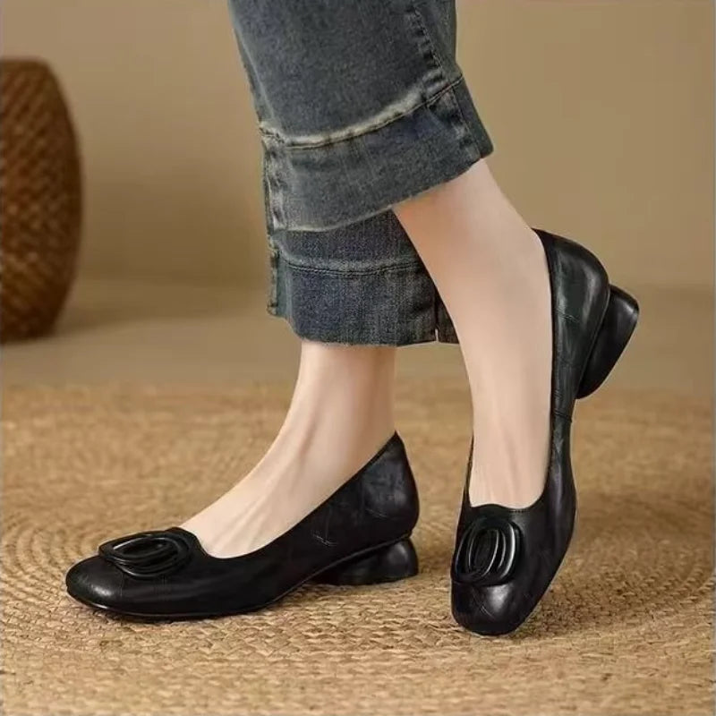 Minimalist Square Toe Leather Flat