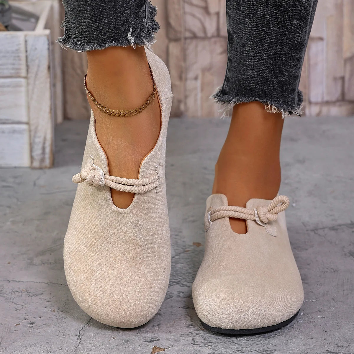 Retro Flat Shoes 2026 New Design Shallow Loafers Women's Casual and Comfortable Solid Color Women's Shoes Zapatos De Mujer