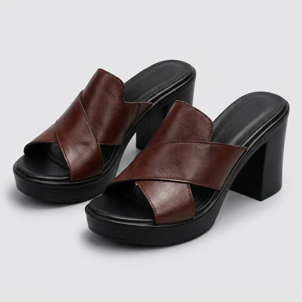 ADARA | SUPPLE LEATHER REFINED SANDALS