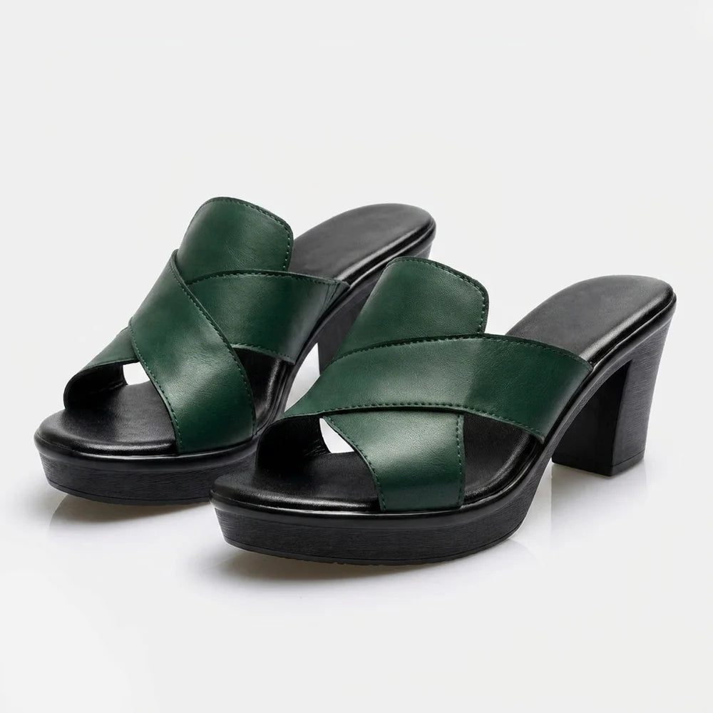 ADARA | SUPPLE LEATHER REFINED SANDALS