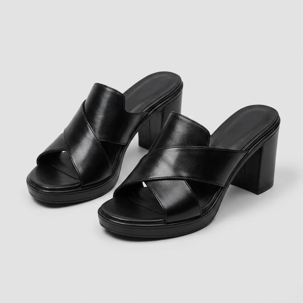 ADARA | SUPPLE LEATHER REFINED SANDALS