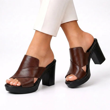 ADARA | SUPPLE LEATHER REFINED SANDALS