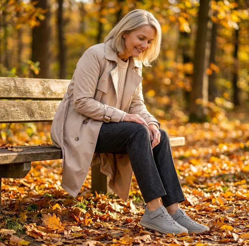 PLACIDIA | Wide-Fit Arch Support Sneakers